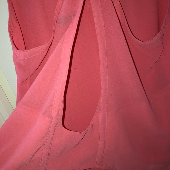 Ladies top - Picture 4 of 4